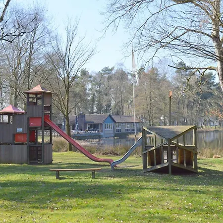 Dine & Unwind Vacation Spot, Cleaning Included Holiday home *
